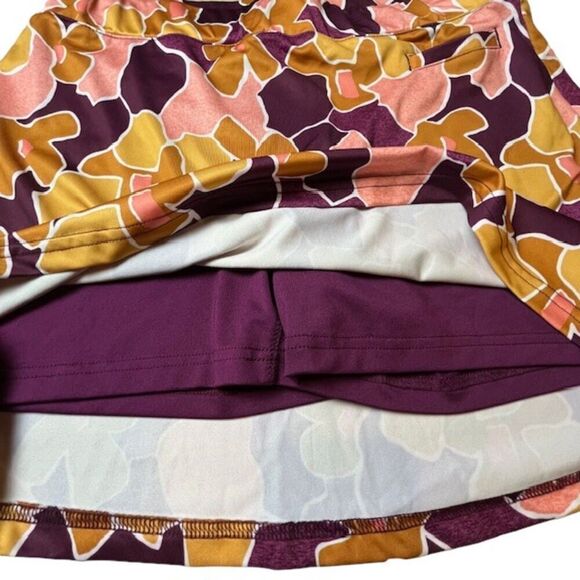 Pebble Beach Women's Mod Print Floral Skort Burgundy, Pink, Gold Size Medium - Picture 3 of 9